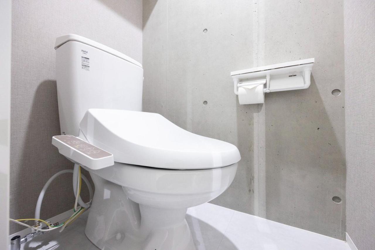 Legend Court Hikifune Apartment Tokyo