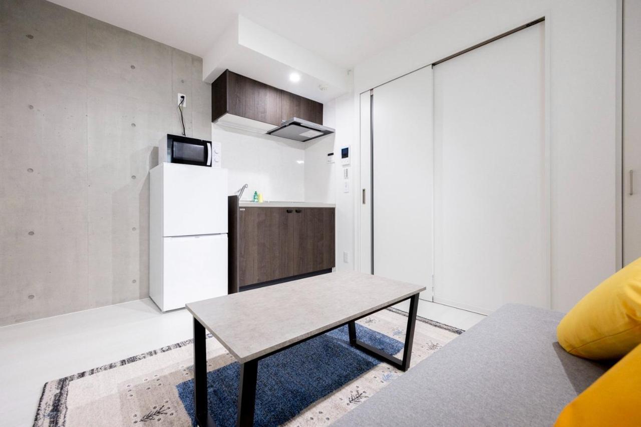 Legend Court Hikifune Apartment